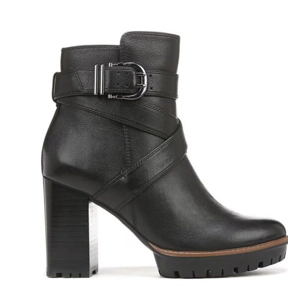 NATURALIZER Lyra Lug Sole Booties (WIDE) - Picture 11 of 11